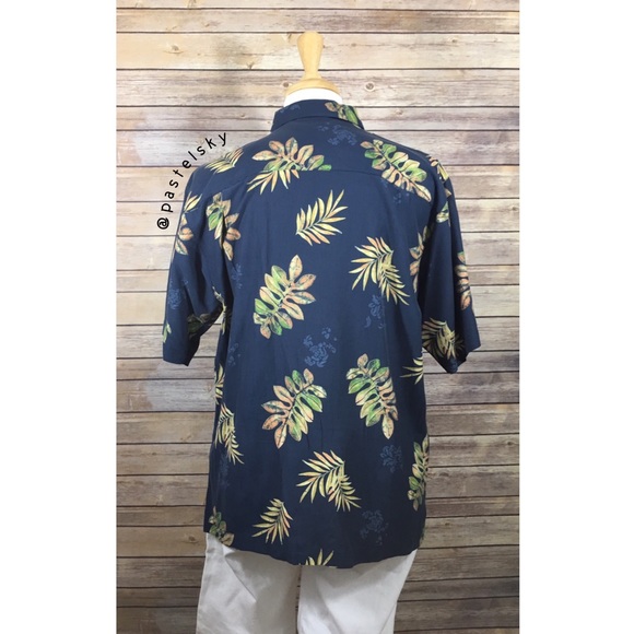WEEKENDER silk hawaiian style mens aloha shirt - Picture 3 of 7