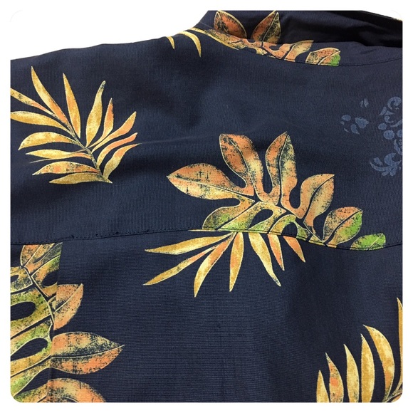 WEEKENDER silk hawaiian style mens aloha shirt - Picture 7 of 7