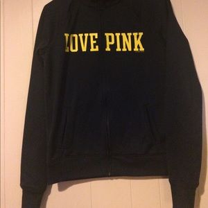 New vs zip up hoodie