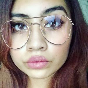 Meet your Posher, Judith