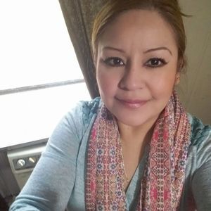 Meet your Posher, Ana