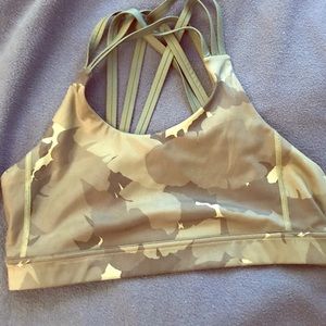 Lululemon Camo Sports Bra barely worn