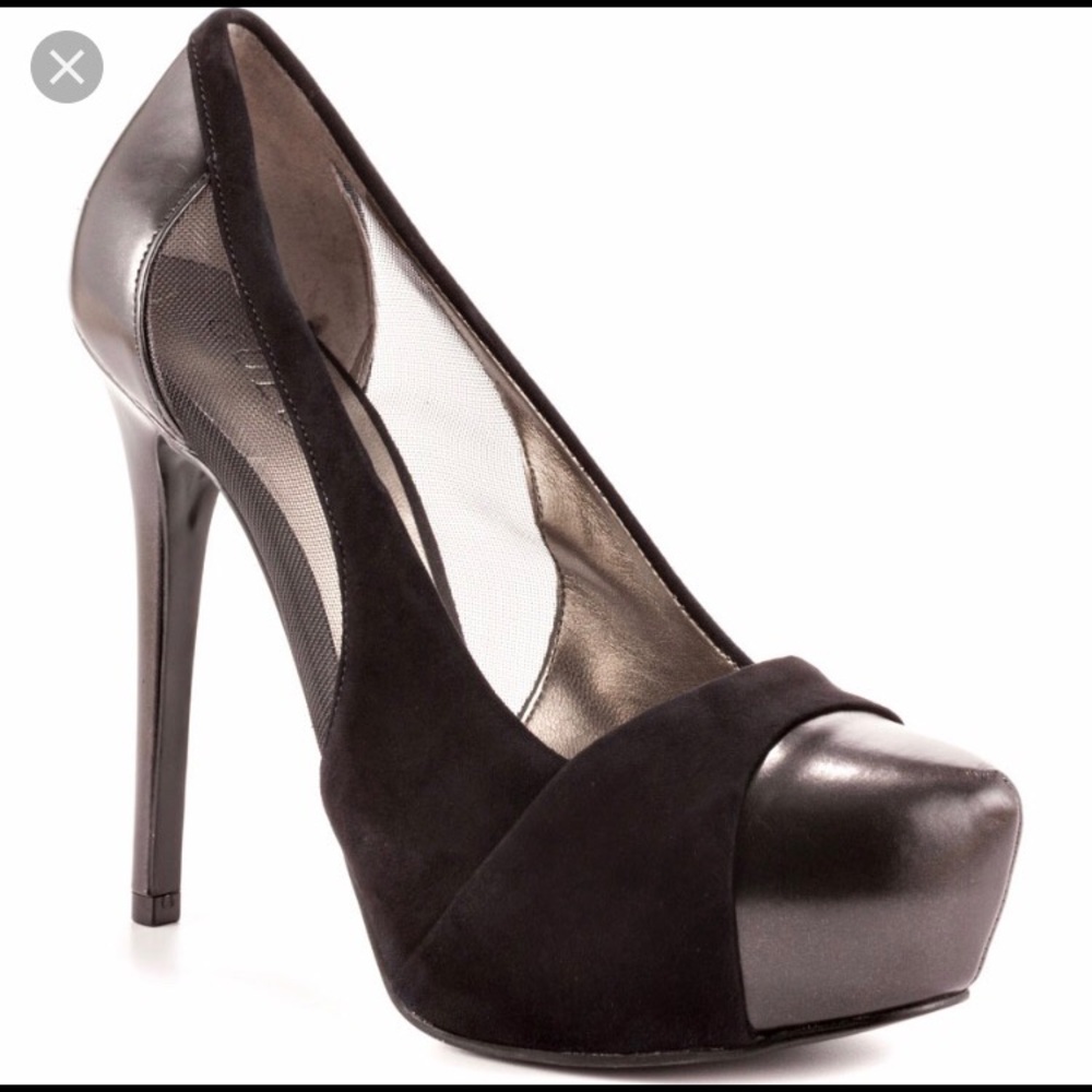 Guess Palmera Black Closed Toe Heels