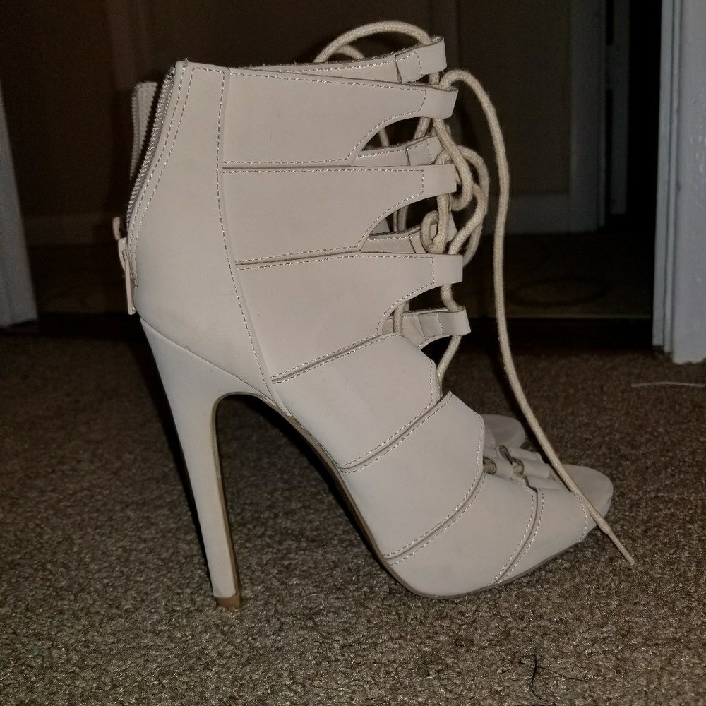 Nude heels worn once