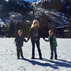 Meet your Posher, April