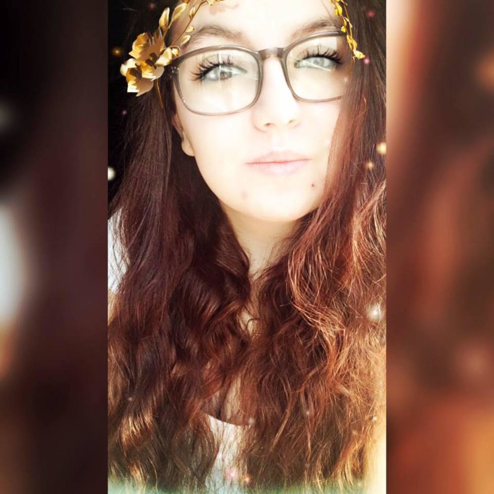Meet your Posher, Stephanie