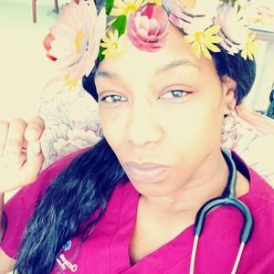 Meet your Posher, Tabitha