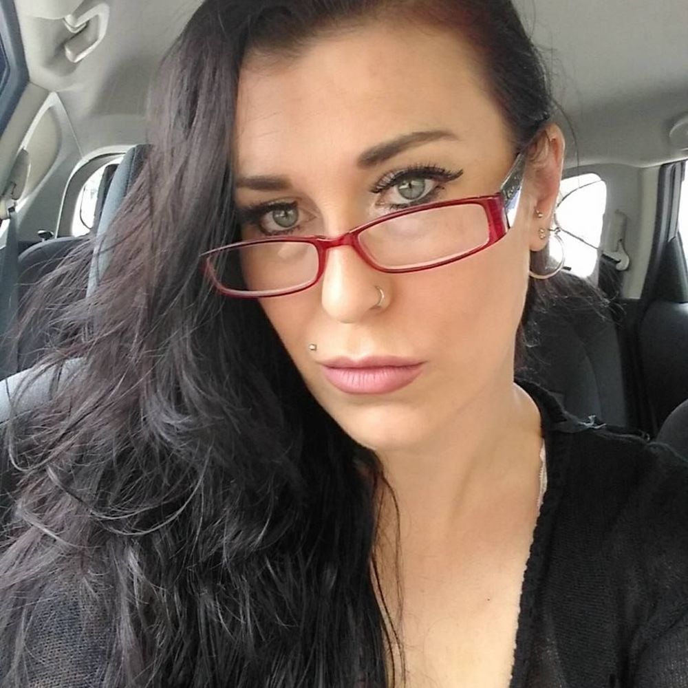 Meet your Posher, Alana