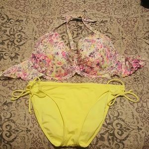 Victoria secret swimsuit set!