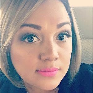 Meet your Posher, Erika