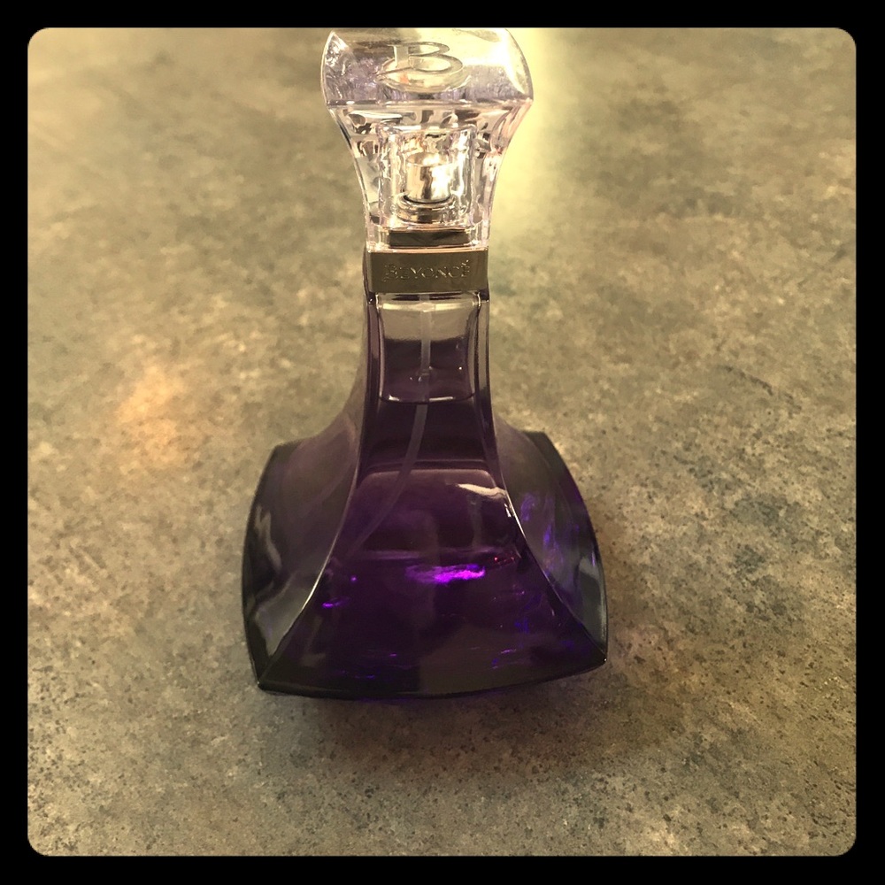 Beyoncé Midnight Heat perfume!