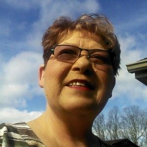 Meet your Posher, Patsy