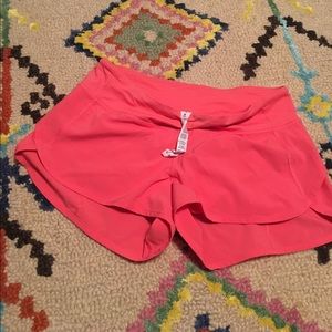 Lululemon shorts size 6. Never worn