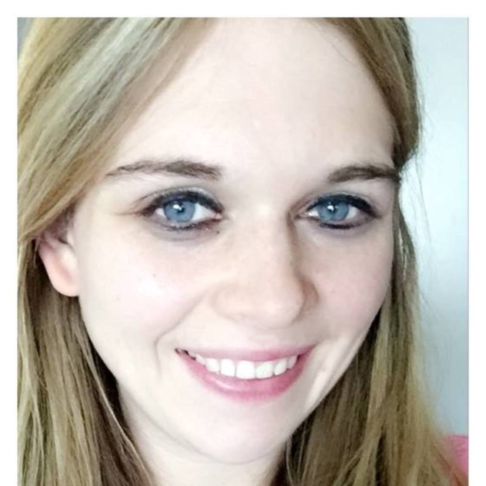 Meet your Posher, Hillary