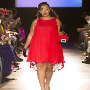 Meet your Posher, Dominique