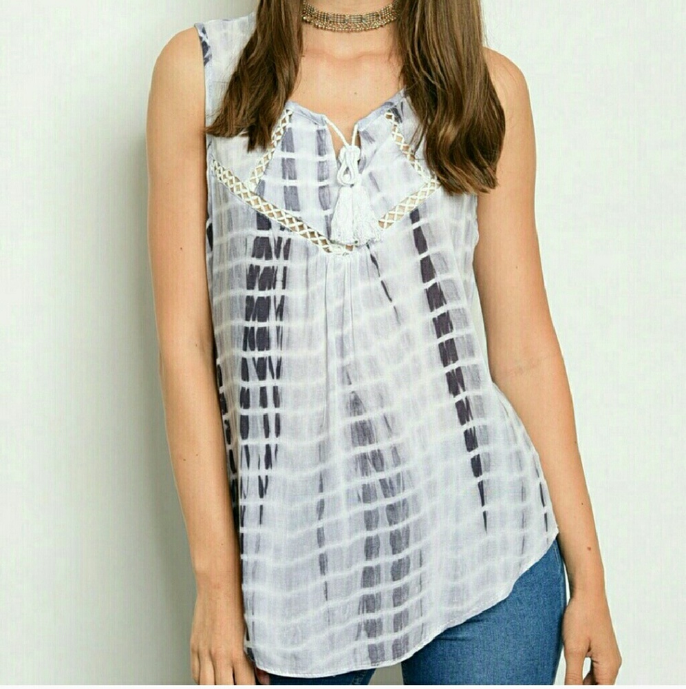 Crochet Accent Tie-dye Top