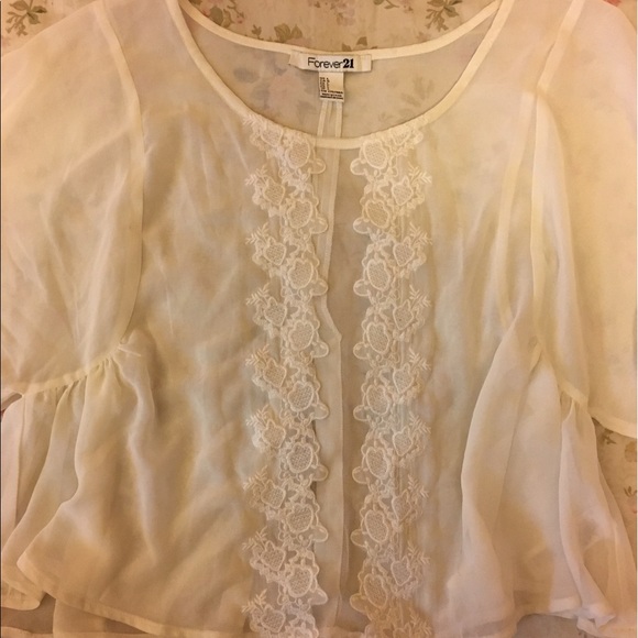 sheer flutter sleeve delicate top - Picture 3 of 4