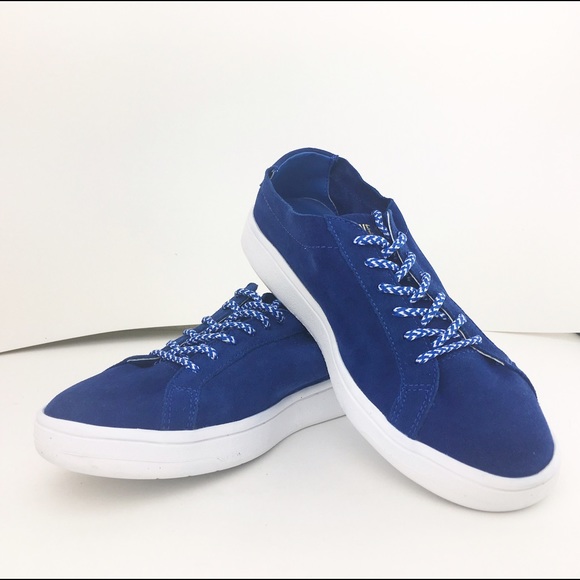 Blue Suede Shoes Steve Madden Bolt Sneakers NIB - Picture 3 of 8