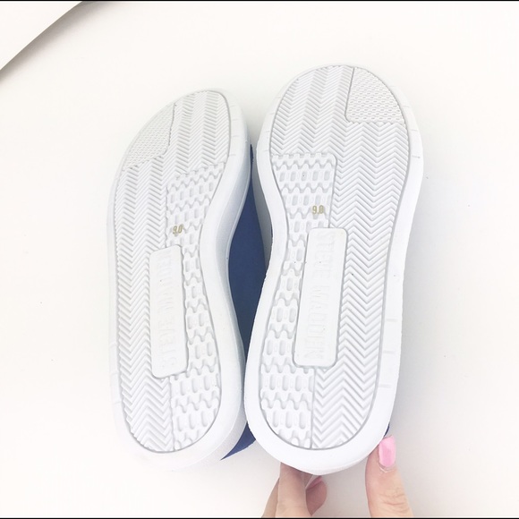 Blue Suede Shoes Steve Madden Bolt Sneakers NIB - Picture 5 of 8