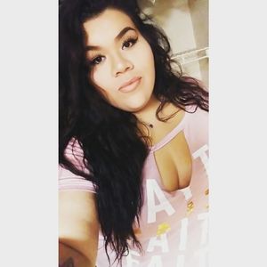 Meet your Posher, Edith