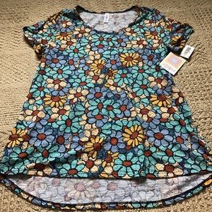 Lularoe Large Classic T