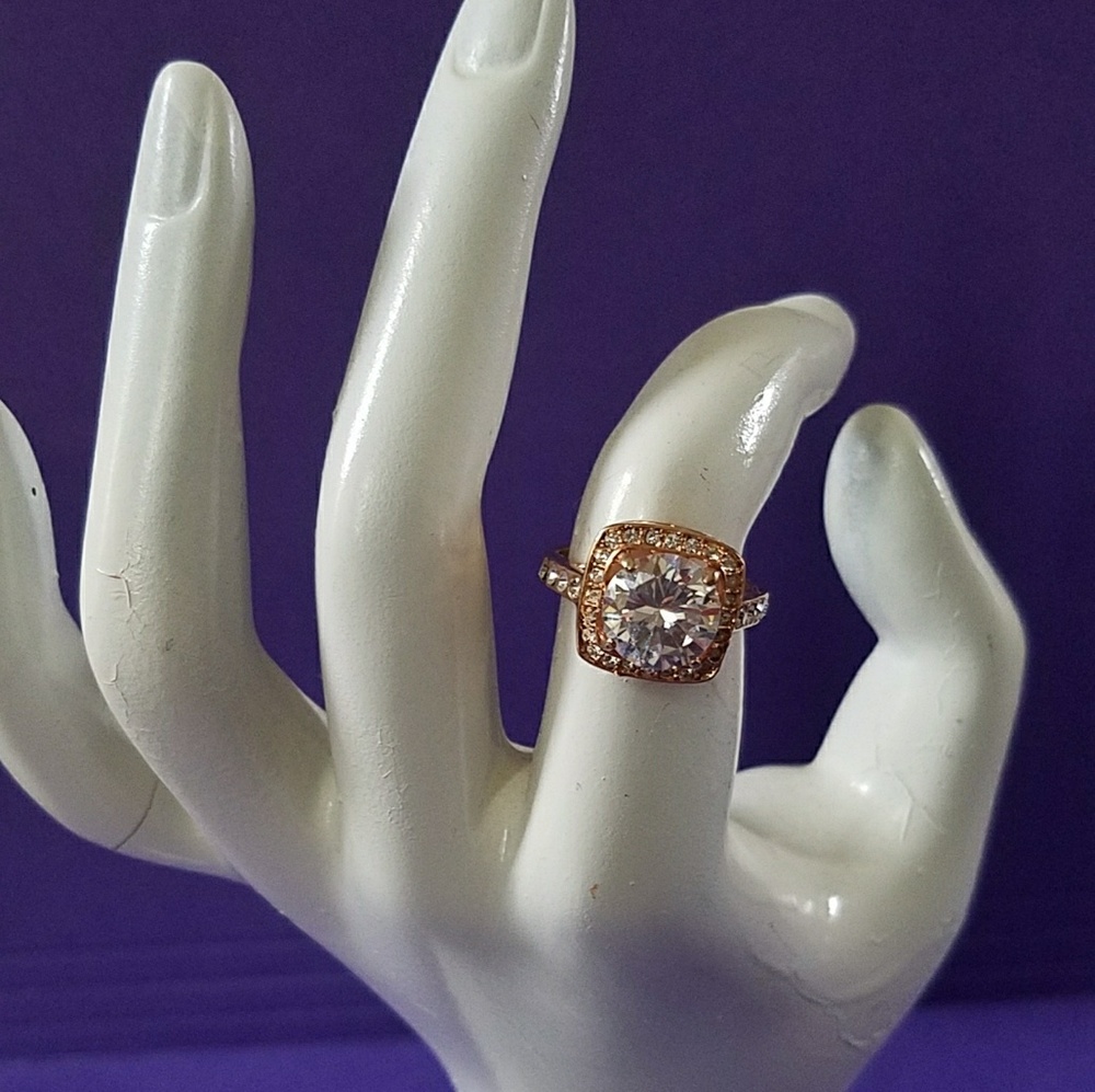 Rose Gold Halo Fashion Ring with Cubic Zirconia