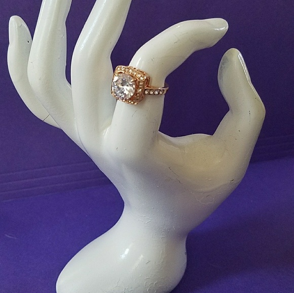 Rose Gold Halo Fashion Ring with Cubic Zirconia - Picture 4 of 7