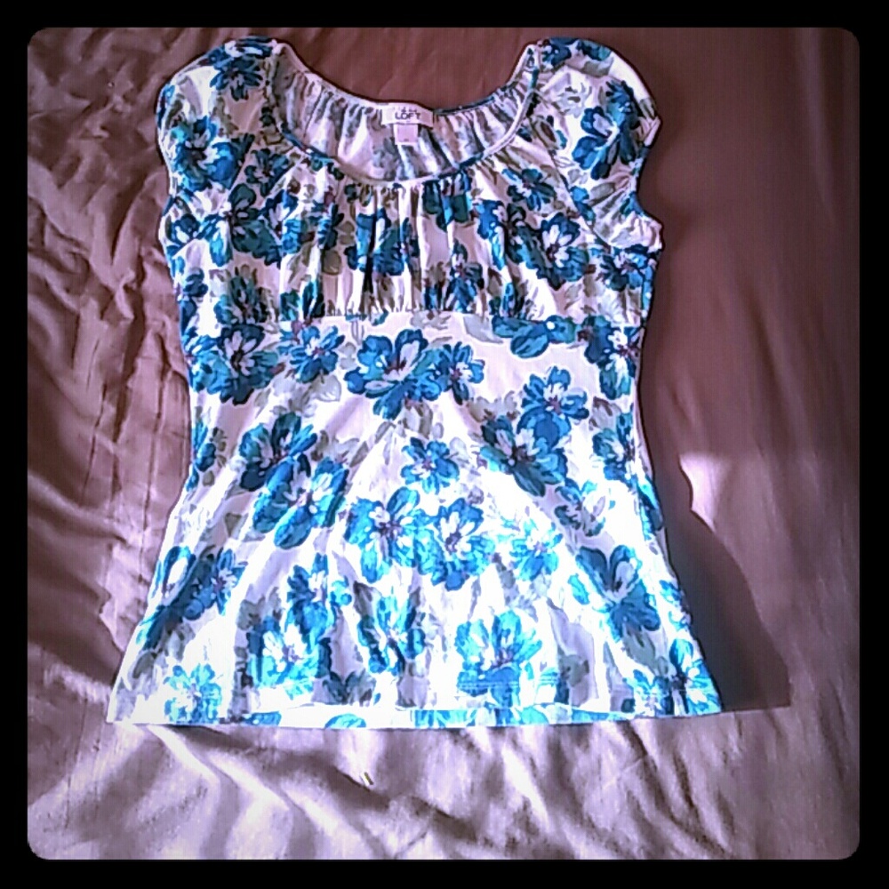 Loft Ann Taylor floral summer shirt