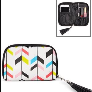 Macy's cellphone case/make up bag