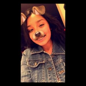 Meet your Posher, Milca