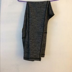 Maternity workout leggings