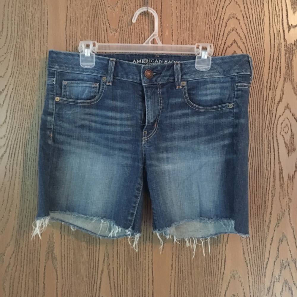 American Eagle Cut Off Shorts