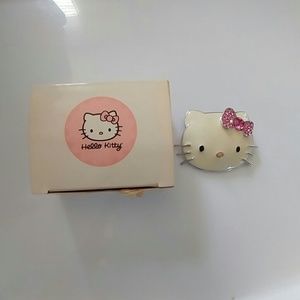 Hello Kitty brooch