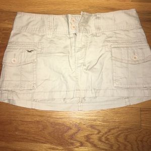 Hollister mini skirt