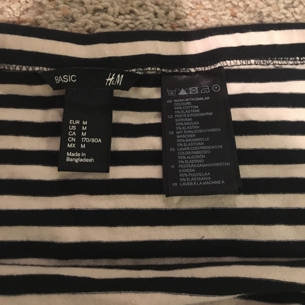 H&M skirt - Picture 2 of 2