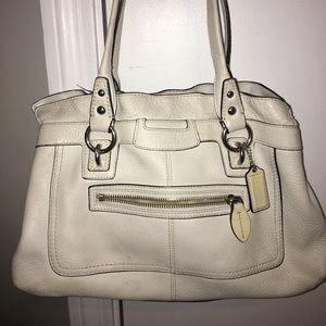 White coach hand bag