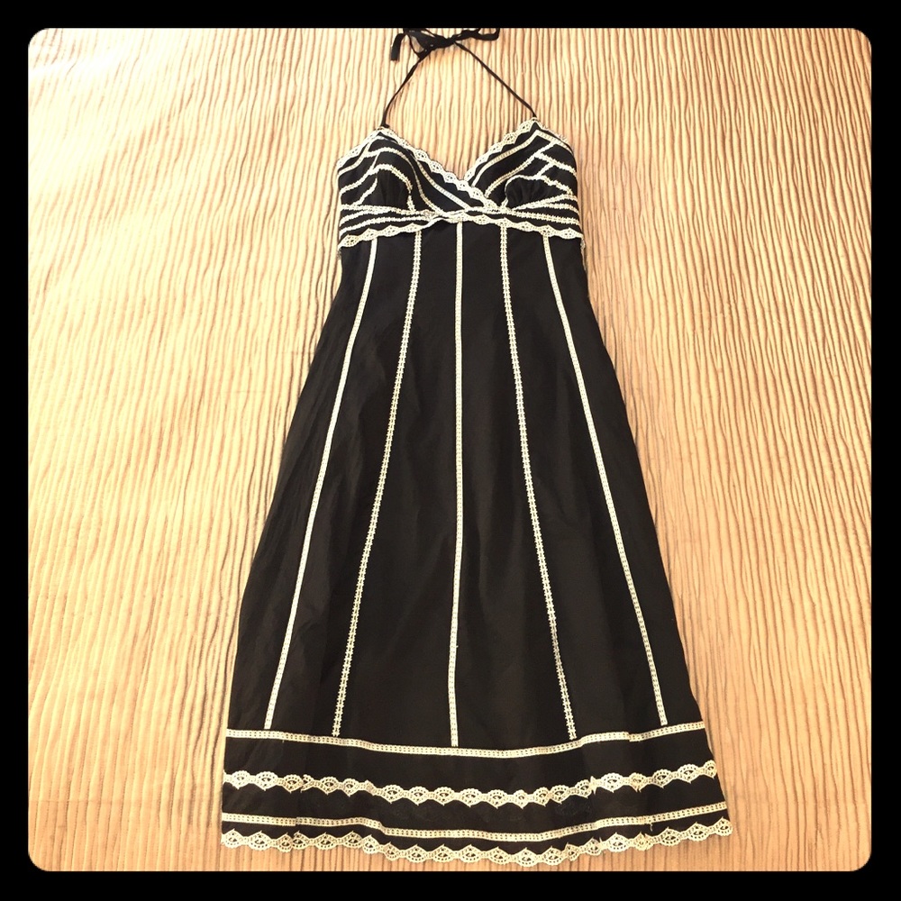 WHITE HOUSE BLACK MARKET DRESS