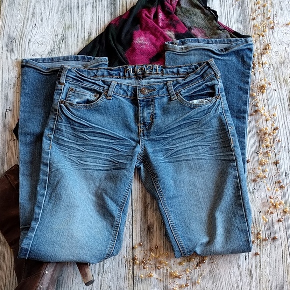 Rue 21 bootcut jeans - Picture 2 of 8