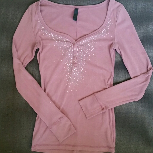 LAST CHANCE Long Sleeve T-shirt with Rhinestones - Picture 1 of 1