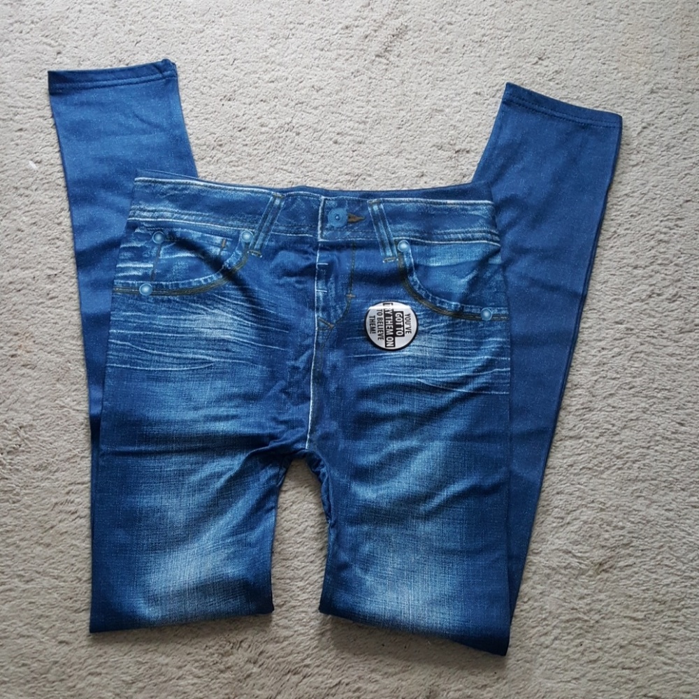 Womens Genie slim jeggings L/XL NWOT