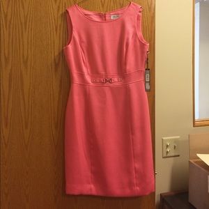 NWT pink Tahari dress size 8p silver buttons