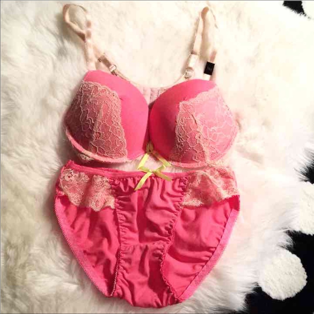 NWT Lingerie set!
