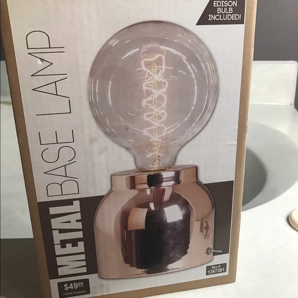Rose gold lamp w Edison bulb included