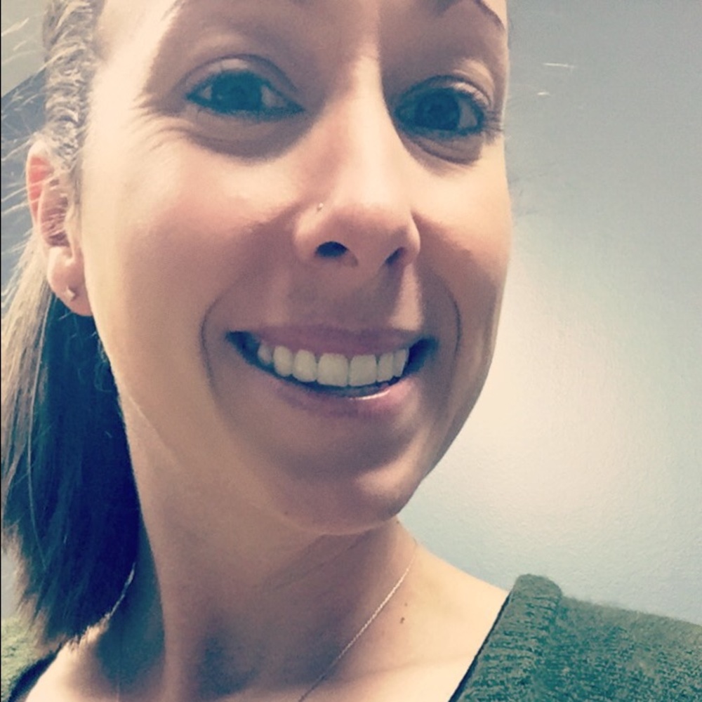Meet your Posher, Julie
