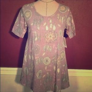 Lularoe dream catcher perfect tee SOLD