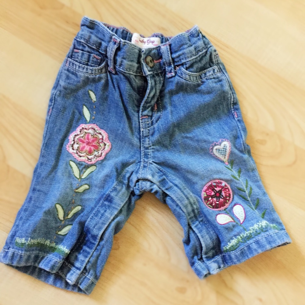 Girls Baby Gap Embroidered Jeans
