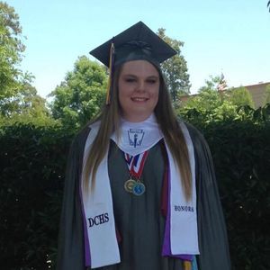 Meet your Posher, Stephanie