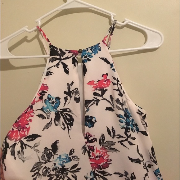 Dress - Picture 3 of 4