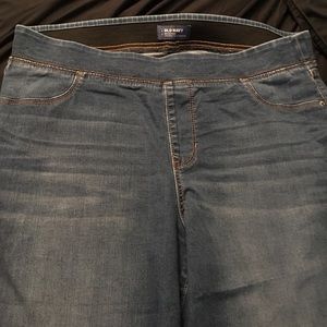 Old navy rockstar skinny jeans