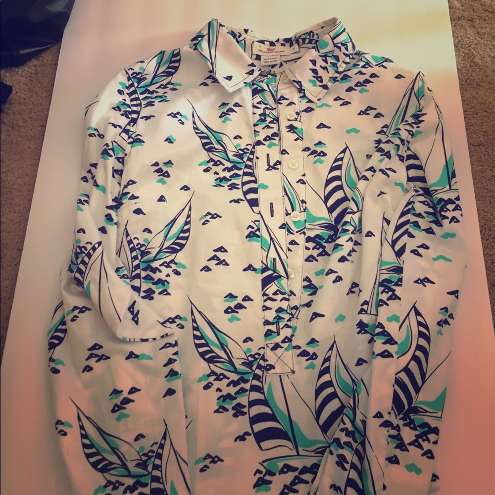 Vineyard vines blouse